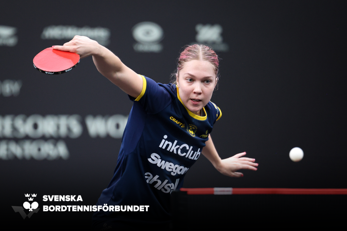 Stina vidare i kvalet – båda herrarna utslagna